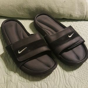 Nike Slides